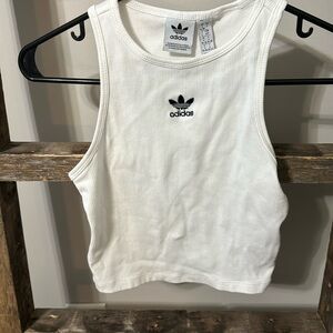 Women’s Adidas crop tank top!